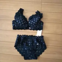 ブラック ハート柄 ブラジャーショーツセット 30B