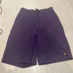 ディッキーズ　紫 ショートパンツ 32サイズ