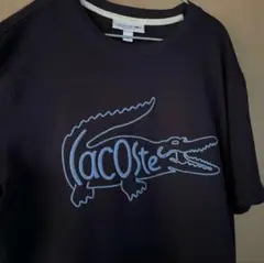 LACOSTE ヘリテージビッグロゴ刺しゅうTシャツ （ネイビー）