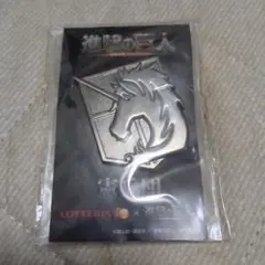 進撃の巨人ピンバッチ