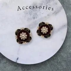 ピアス　両耳用ピアス　ブラック×ボルドー×ゴールド　おしゃれピアス　No.21