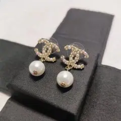 シャネル ピアス