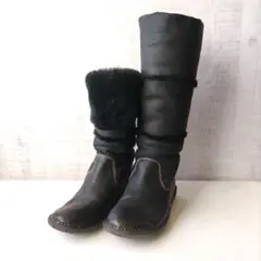 Item thumbnail for item 5535eeeb-5dbd-4b44-be5f-d9ab36fe371d