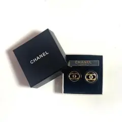 CHANEL イヤリング