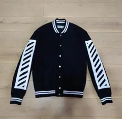 OFF-WHITE 最安値 美品オフホワイトバイアスロゴ スタジャン Sサイズ