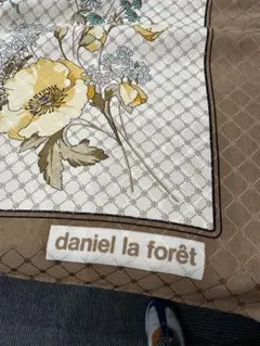daniel la forêt ダニエルラフォーレ　スカーフ