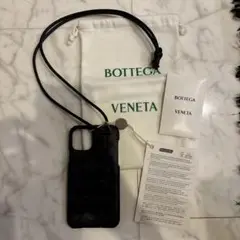BOTTEGA VENETA レザードロップ付きiPhone11pro