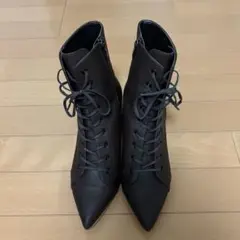 Item thumbnail for item cf4e8cc5-9fc3-4b4c-bbbc-49a3cff07b92