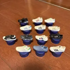 Item thumbnail for item 52617a90-a6b7-4d16-babe-00a99269f9b3