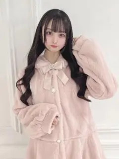 ♡大人気完売品♡ 最終値下げ パールボタンうさ耳エコファーコート ピンク