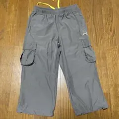 プーマ　PUMAスポーツ　ハーフパンツ　Mサイズ　グレー