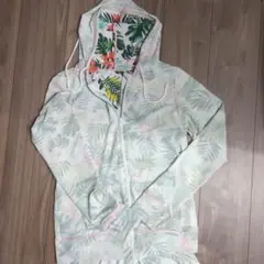 ラッシュガード上下セット　Lサイズ