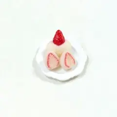 ミニチュアスイーツ　いちご大福