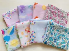 【まとめ売り】女の子ミニミニガーゼハンカチ8枚セット【柄色おまかせ】