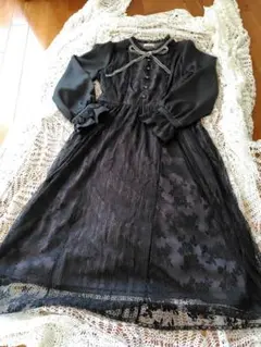 美品　アクシーズファム　ブラックワンピース
