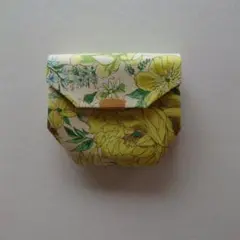 花柄ミニ財布 布製 3ポケット