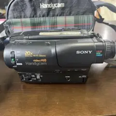 ビデオカメラ　SONY Hi8 HANDYCAM CCD-TR850 Amazon | SONY CCD-TR850 ハンディカム Hi8ビデオカメラ （8mm