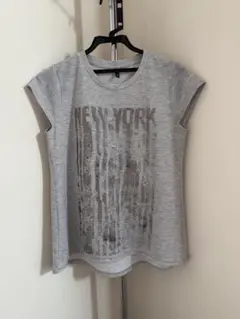 DANSKIN グレー Tシャツ 半袖