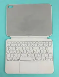 iPad Magic Keyboard Folio A2695