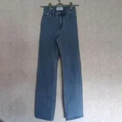 カルバンクライン ハイライズ ストレートデニム