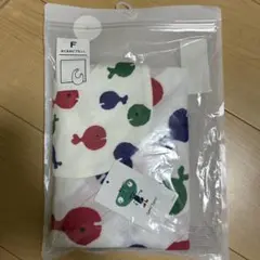 【未使用品】ベビー　おくるみビブセット　ごみたろう　グラニフ