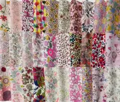 リバティ生地 ハギレ10cm角×30枚 （10-20)匿名取引