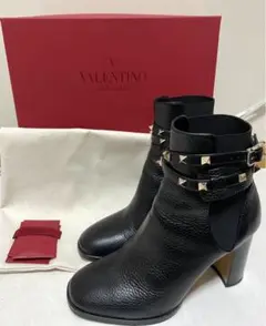 VALENTINO バレンティノ ロックスタッズ アンクルブーツ