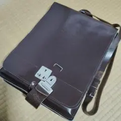 チェコ軍　ドキュメントケース　ショルダーバッグ　ミリタリー