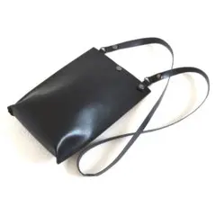 Item thumbnail for item cf9c5b18-12cf-4697-9e72-76b1d6b56ea3