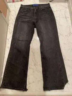 Item thumbnail for item a994e712-cf9e-45ae-9890-37ec5144dfe7