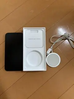 Apple iPhone 12 64GB ブラック