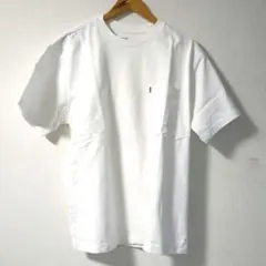 Levi's ホワイト Tシャツ ポケット付き
