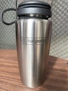ナルゲン　ステンレス　完売 Amazon｜Nalgene（ナルゲン）バックパッカー32オンス ステンレス