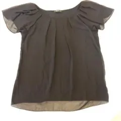 美品！COMME CA ISM 黒 フレアシフォン袖 半袖トップス M