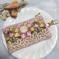 【再販】インド刺繍リボン　ミニポーチ