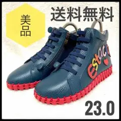 Item thumbnail for item 3468f5e3-8d36-4c37-aeb4-9d2f6fb4689c