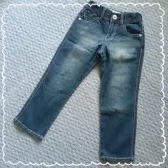 Item thumbnail for item 9d943d77-0248-4d58-8efb-4f58e99a18a6