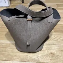 グレー バケツ型ハンドバッグ　ピコタン