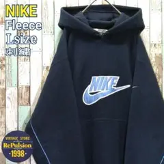NIKE　ナイキ　フリース　パーカー　刺繍　デカロゴ　ゆるだぼ