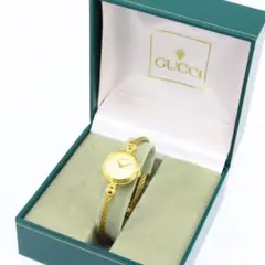 ▲GUCCI 2700.2.L GP/QZ バングルウォッチ ホワイトシェル 楽天市場】GUCCI グッチ バングルウォッチ 2700.2.L GP ホワイト