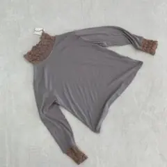 おしゃれインナー　タートルネック　グレー　￼レイヤー　重ね着