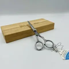 Item thumbnail for item fecaba87-9693-4ad3-83e2-6b68a8988448