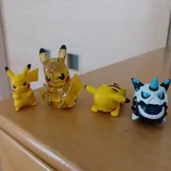 ピカチュウフィギュア4体セット