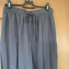 ワイドパンツ
