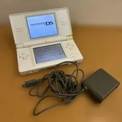 ニンテンドーDS Lite ホワイト 本体 動作品 汚れあり