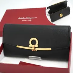 ✨未使用展示品✨　Ferragamo 長財布　ガンチーニクロージャー　ガンチーニ