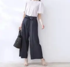 クチュールブローチ　シャンブレーワイドパンツ　リボン付き　M ネイビー