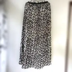 Item thumbnail for item b0ca88e0-564a-4d4a-8531-d698c6bf8bc8