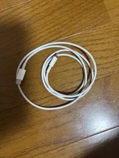 Lightningケーブル 約1メートル ホワイト