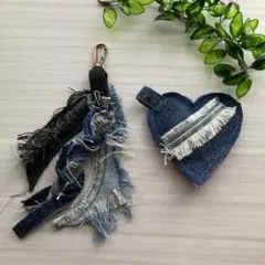 デニムリメイク　キーフォルダー　チャーム　フリンジ　ハンドメイド